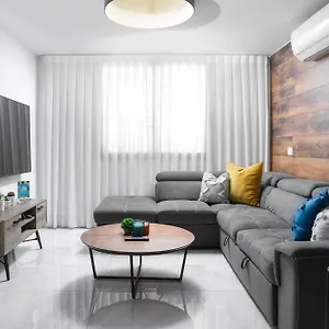  Apartment צופית אירוח: Cozy With Versatile Layouts