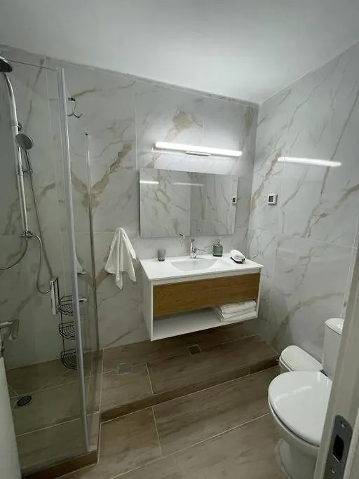 Dc Apartments - 2 Bedrooms Near The Beach Eilat 0*,  Israel